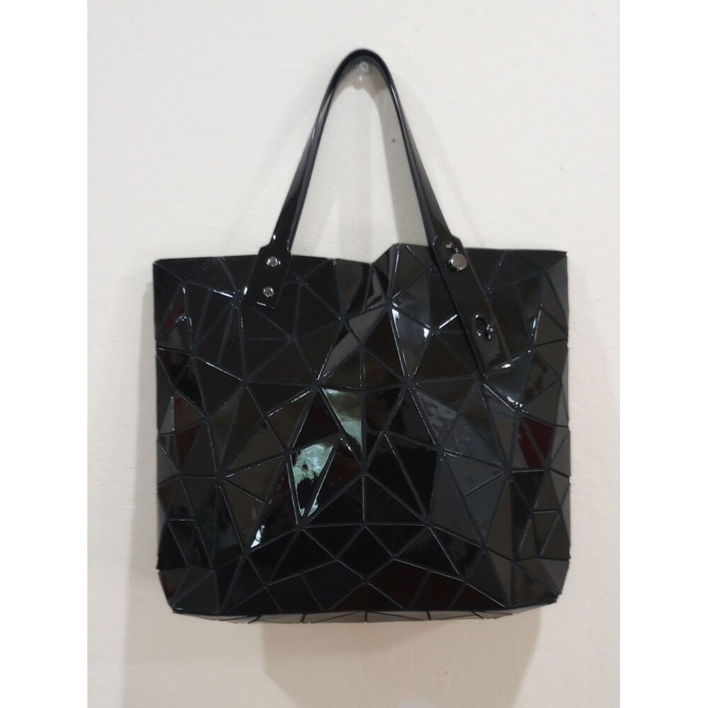 Black Geometric Tile Tote - Picture 4 of 10